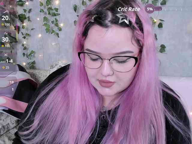 -CandyM1lky- webcam