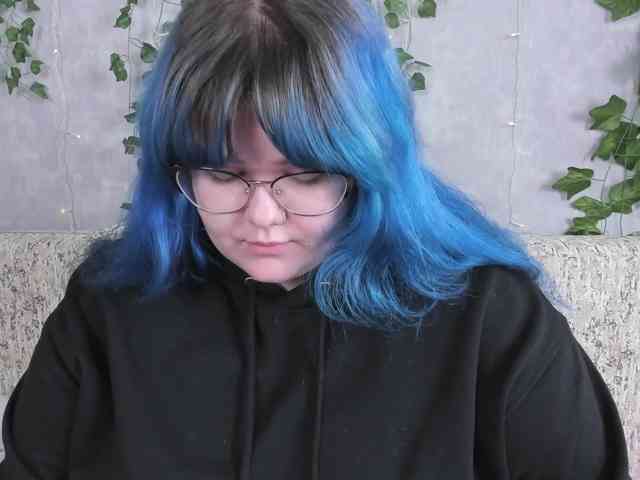 -CandyM1lky- webcam
