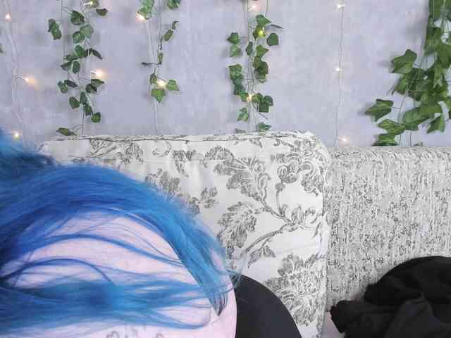 -CandyM1lky- webcam