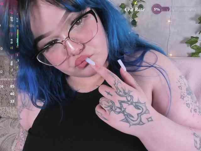 -CandyM1lky- webcam