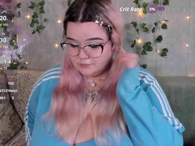 -CandyM1lky- webcam