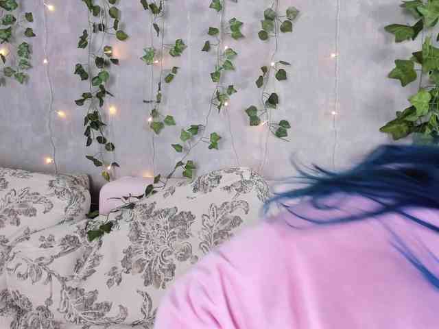 -CandyM1lky- webcam