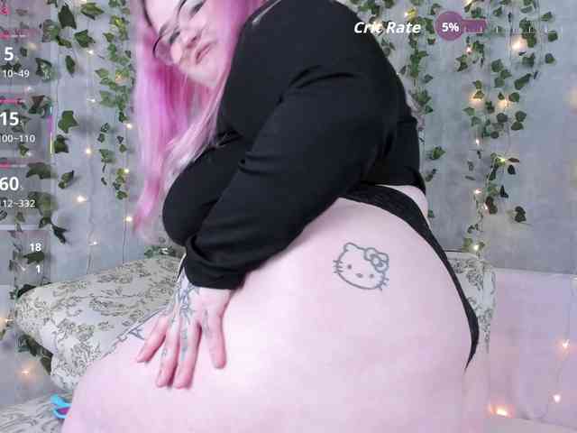 -CandyM1lky- webcam