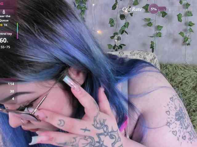 -CandyM1lky- webcam