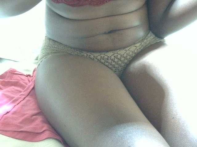 Sexyvilliet live webcam show