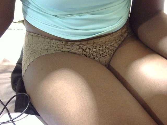 Sexyvilliet live cam on BongaCams
