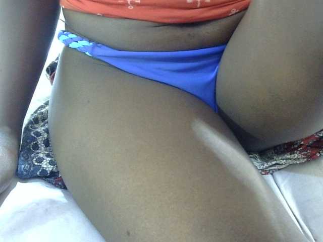Sexyvilliet live cam on BongaCams