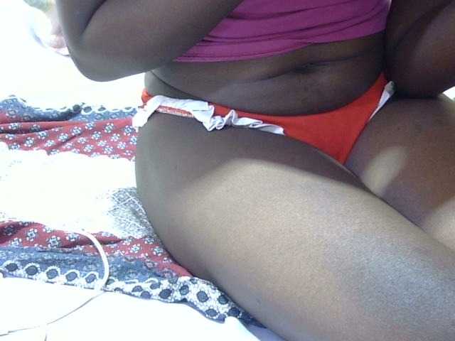 Sexyvilliet live cam on BongaCams