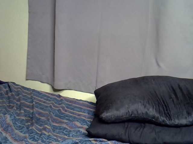 Alitaa live cam on BongaCams