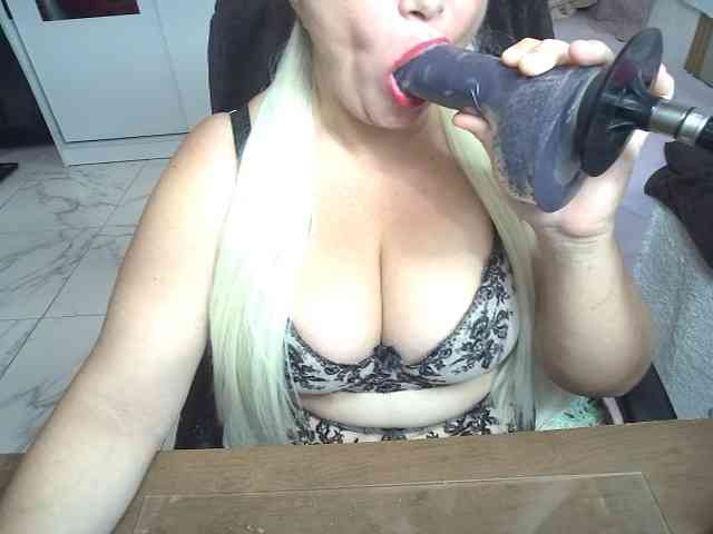 Modelo: AlissaBecker