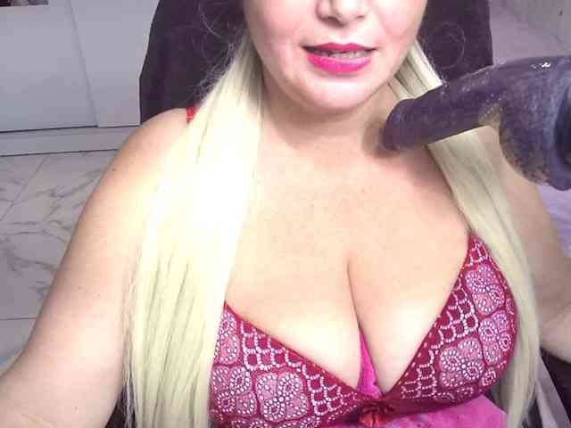 AlissaBecker webcam