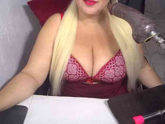 AlissaBecker webcam