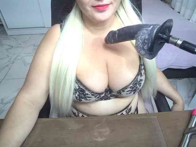 Modelo: AlissaBecker