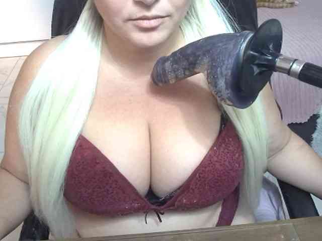 AlissaBecker webcam