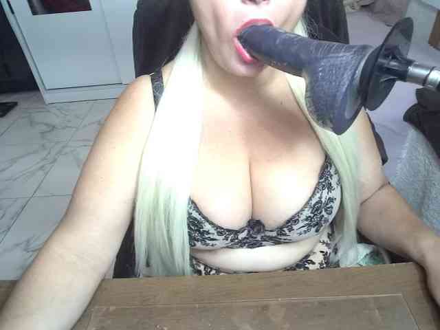 Modelo: AlissaBecker
