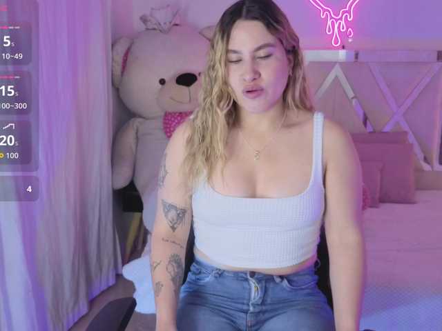 SAAYA-TAY's BongaCams show and profile