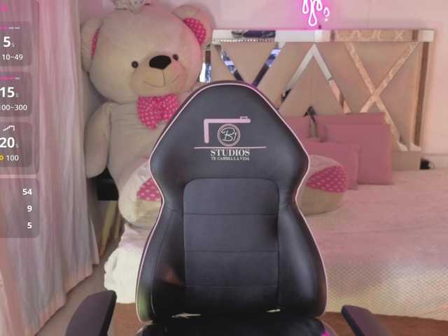 SAAYA-TAY's BongaCams show and profile