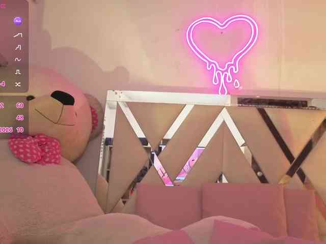 SAAYA-TAY webcam