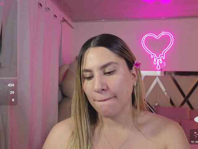 SAAYA-TAY webcam