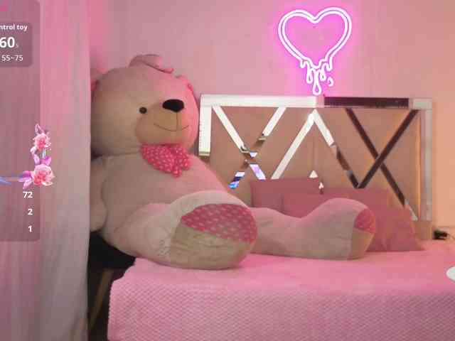 SAAYA-TAY webcam