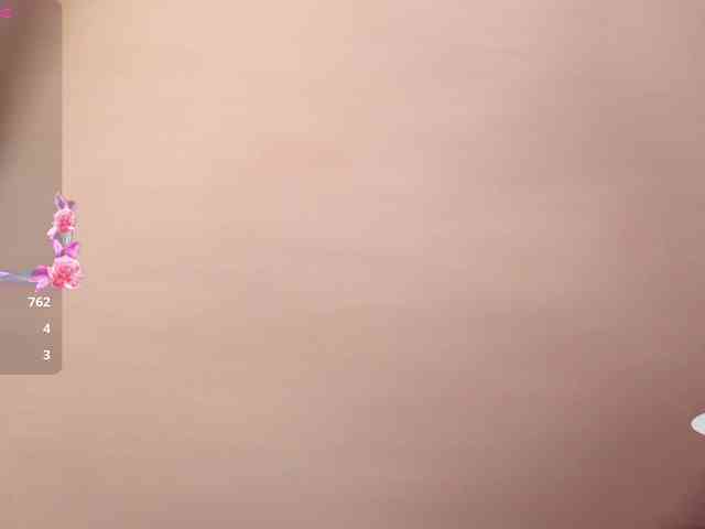 SAAYA-TAY webcam