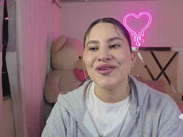 SAAYA-TAY webcam