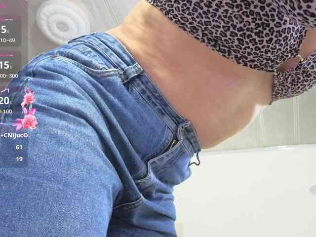 SAAYA-TAY