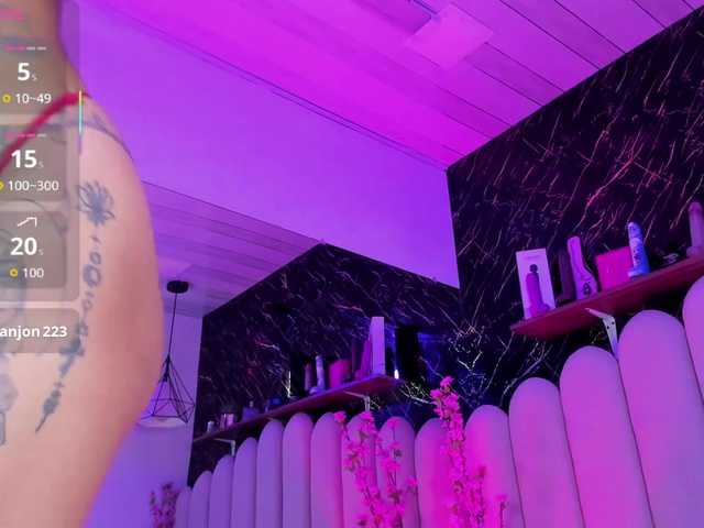 KendallWods live cam on BongaCams