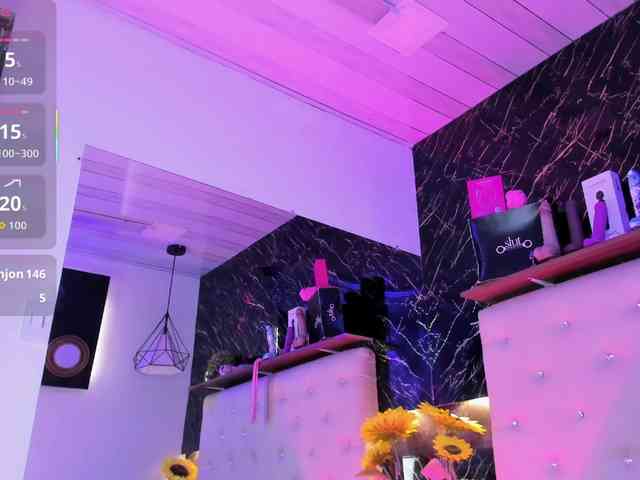 KendallWods Live Webcam on BongaCams