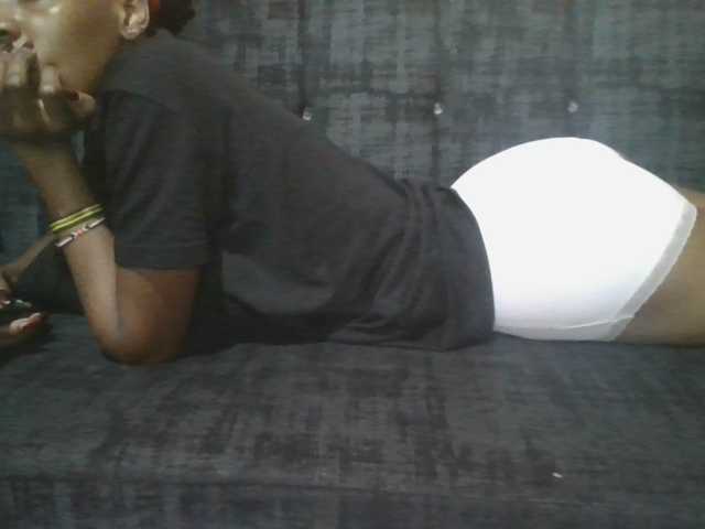 slim-girl01 live cam on BongaCams