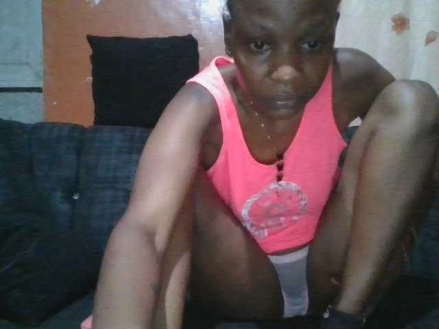 slim-girl01 live cam on BongaCams