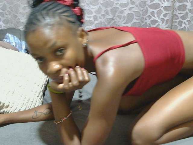 slim-girl01 live cam on BongaCams