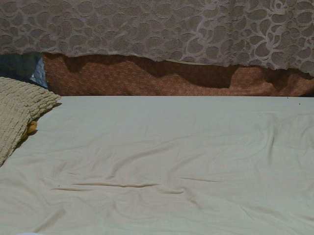 slim-girl01 live cam on BongaCams