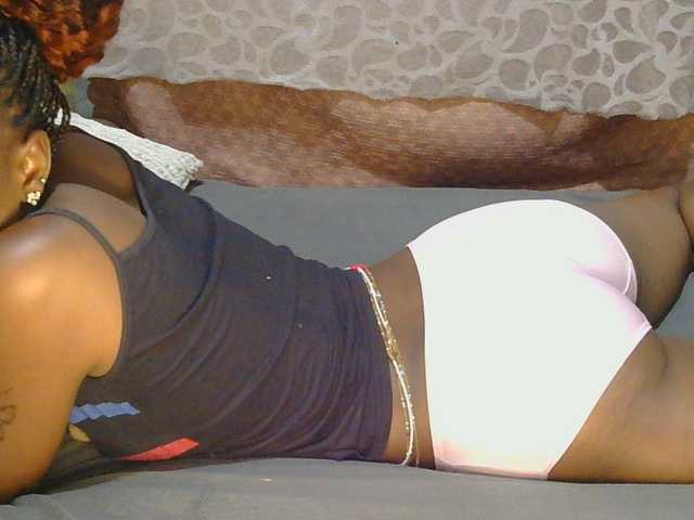 slim-girl01 live cam on BongaCams