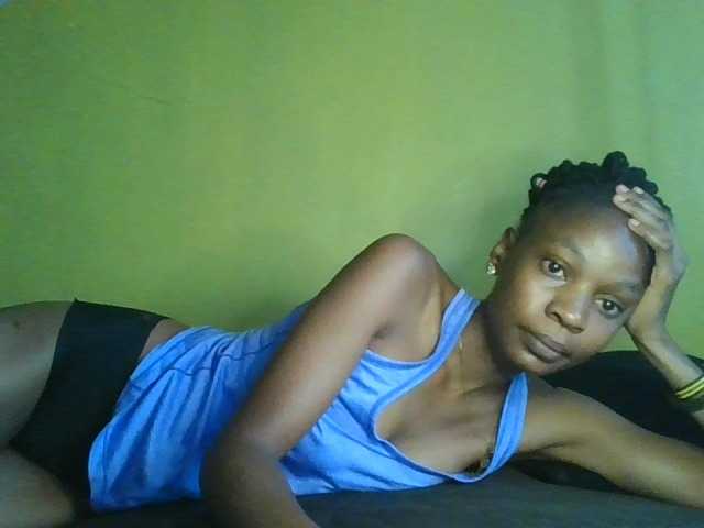 slim-girl01 live cam on BongaCams