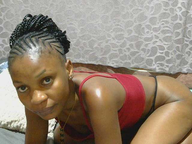 slim-girl01 live cam on BongaCams