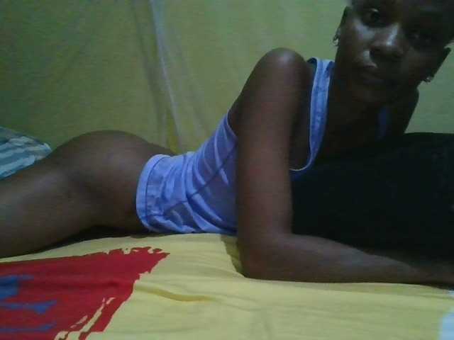 slim-girl01 live cam on BongaCams