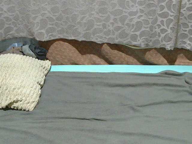 slim-girl01 live cam on BongaCams