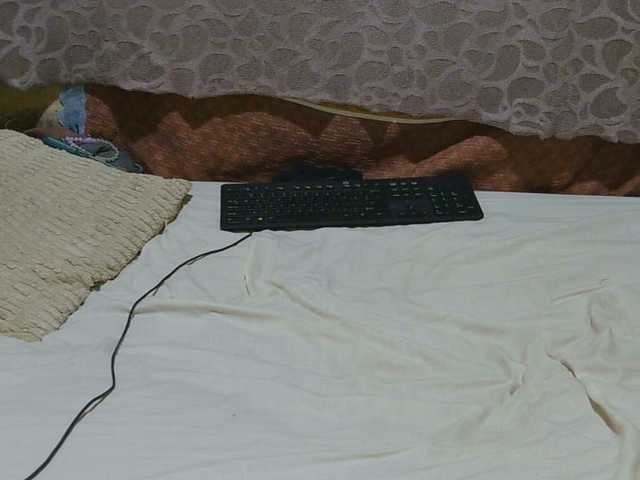 slim-girl01 live cam on BongaCams