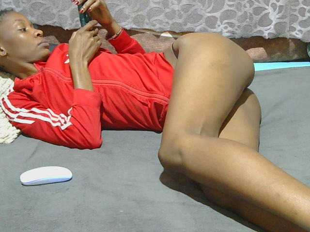 slim-girl01 live cam on BongaCams