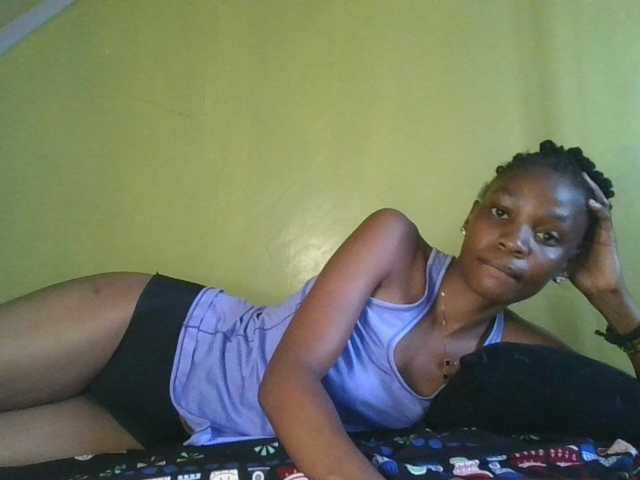 slim-girl01 live cam on BongaCams