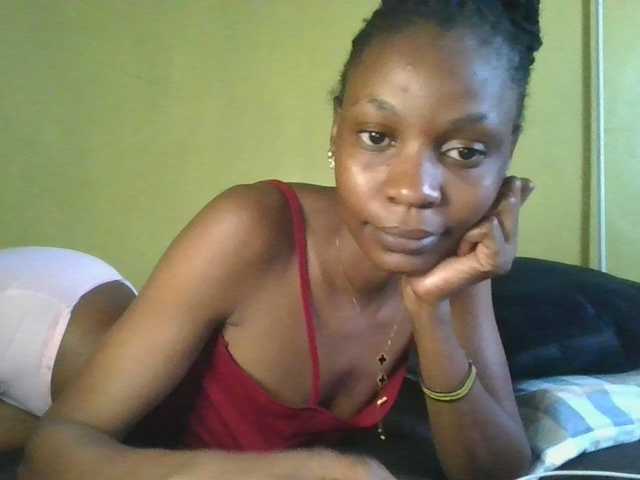 slim-girl01 live cam on BongaCams