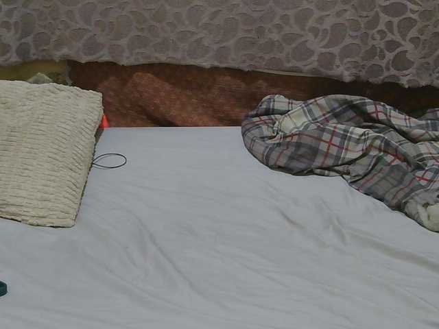 slim-girl01 live cam on BongaCams