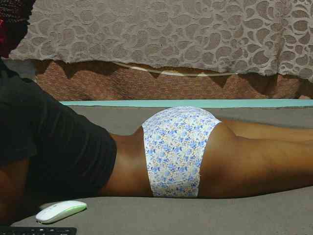 slim-girl01 webcam