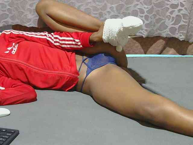 slim-girl01 webcam