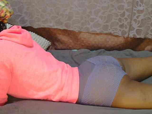 slim-girl01 webcam