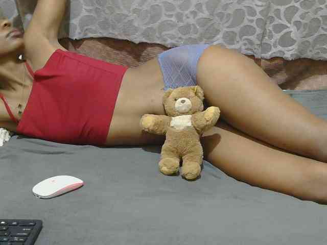 slim-girl01 webcam