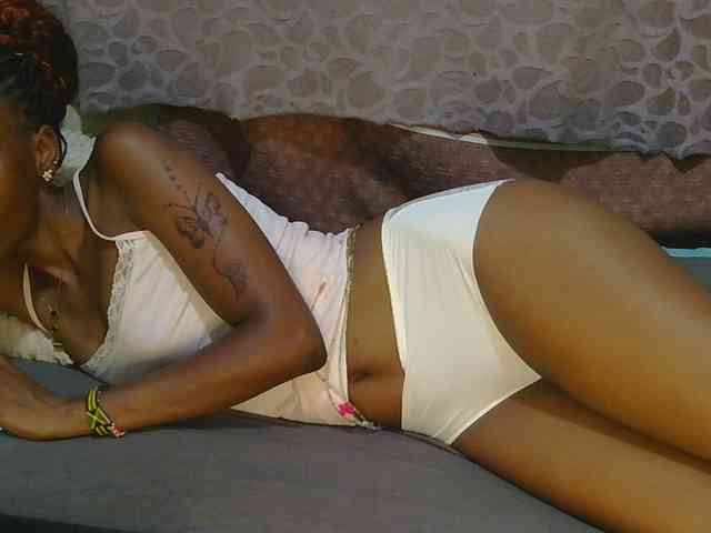 slim-girl01 webcam