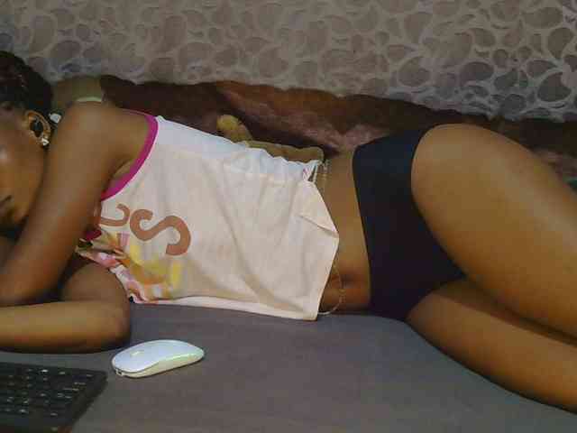 slim-girl01 webcam