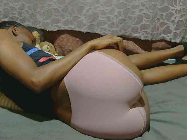 slim-girl01 webcam